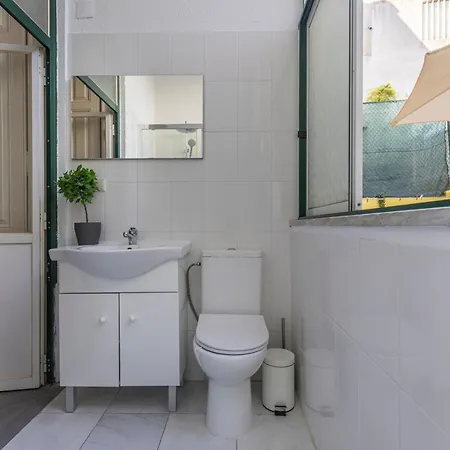 3 Bedroom Terrace By Innkeeper Lägenhet Lisboa