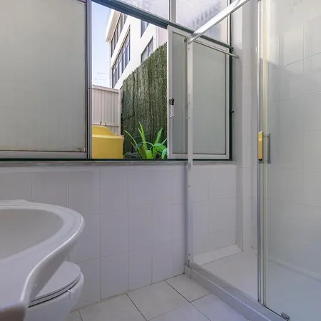 3 Bedroom Terrace By Innkeeper Apartment *